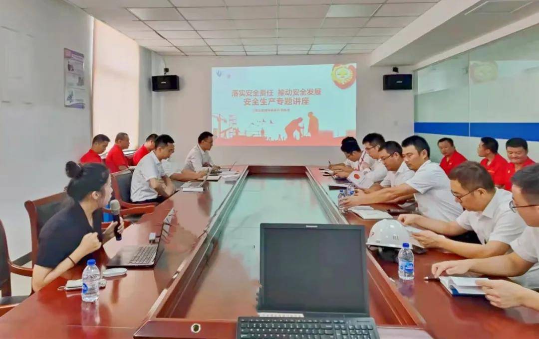 /uploads/image/2021/09/13/ea23ed1f043981daa36bb91deaade187.jpg 杨雅君.jpg