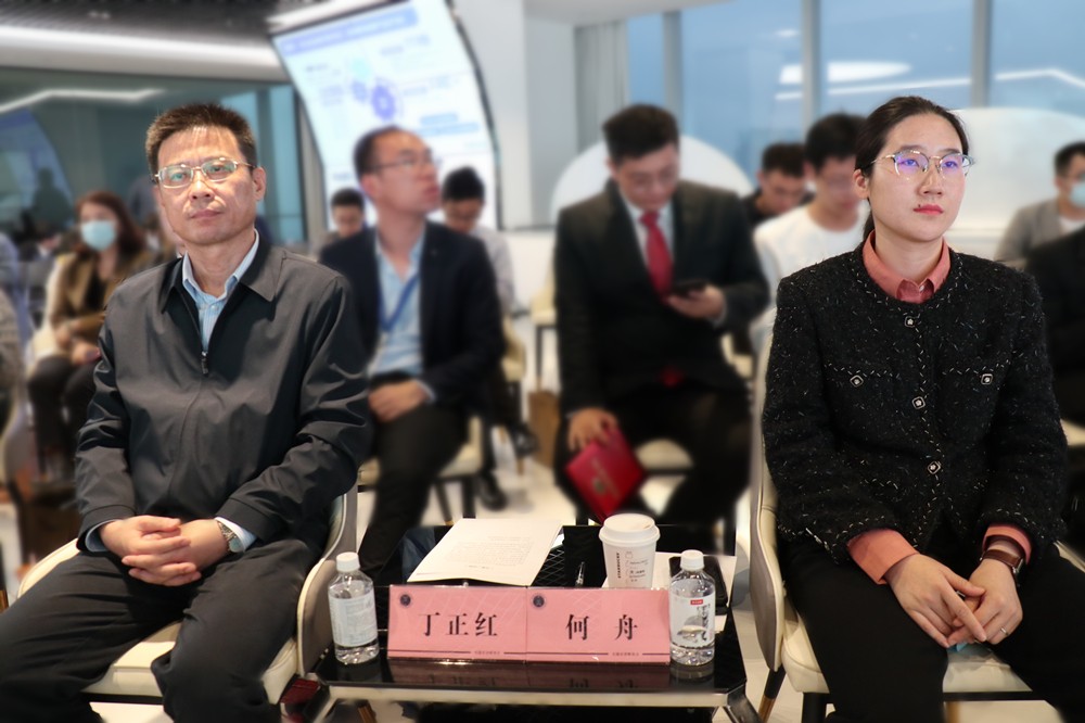 /uploads/image/2021/10/22/877ed413e6191ebe53f2813e9fc0532a.jpg 丁正红、何舟.jpg