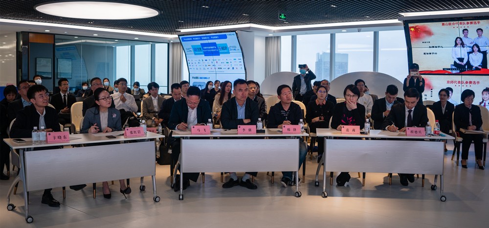 /uploads/image/2021/10/22/a1453bfa08c6eaa7e34f32b2d514268a.jpg 评委_副本.jpg