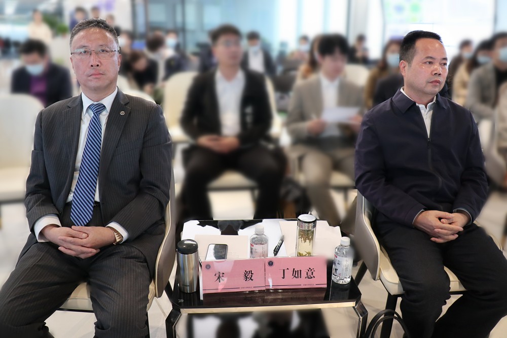 /uploads/image/2021/10/22/d82474e98094452e40ca3024d5cab72d.jpg 宋毅、丁如意.jpg