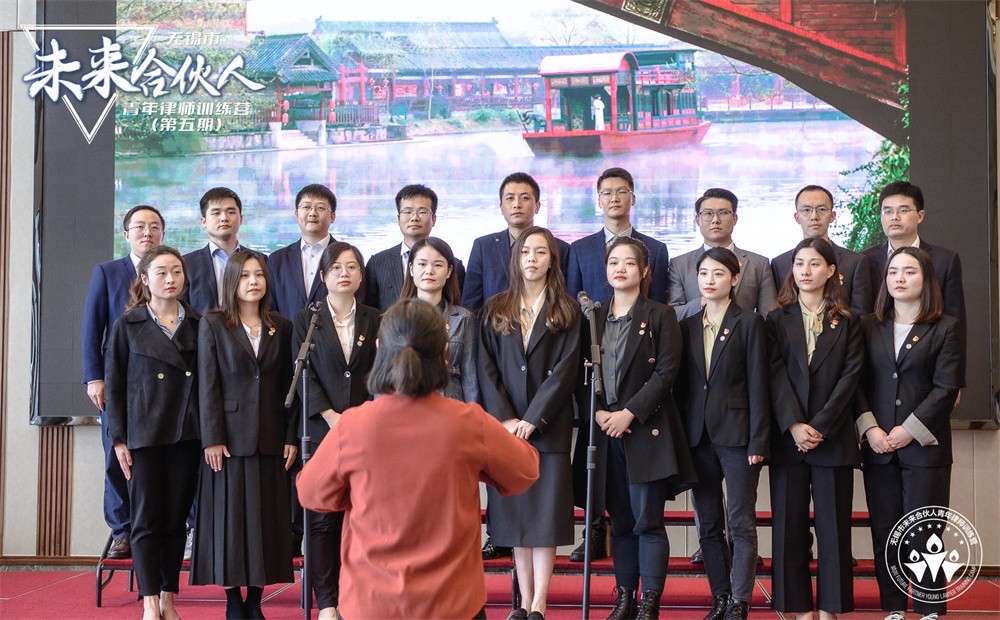 /uploads/image/2021/10/29/49393c0bec65d7e6a70435c8e97aedb7.jpg 大合唱:没有共产党就没有新中国.jpg