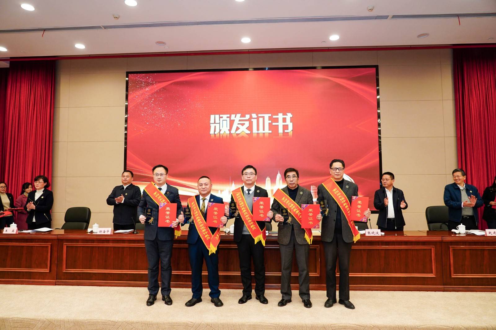 /uploads/image/2021/12/08/76921b96e4ccf1264db60e9f27822d58.jpg 4.jpg