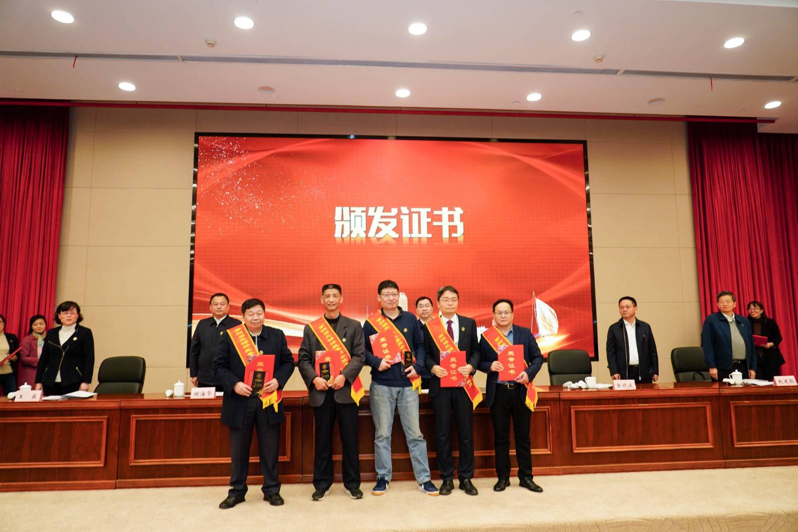 /uploads/image/2021/12/08/d8cd87a3739ac967b2ab1118b5764b87.jpg 5.jpg